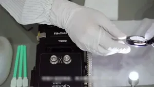 Manutenção do vidro de proteção do foco