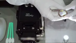 Manutenção do vidro de proteção da colimação inferior