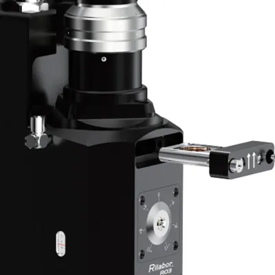 Tripla janela protetora para proteção óptica